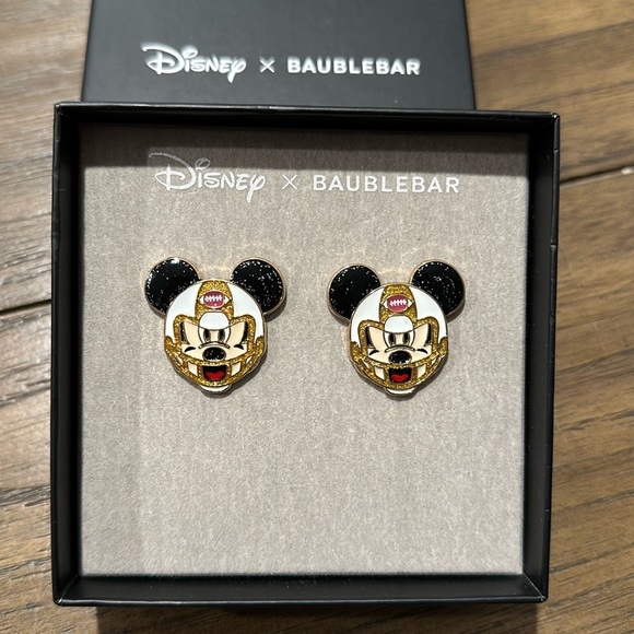 Disney x Baublebar Mickey Football Superbowl Earrings - Picture 1 of 6